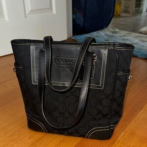 Coach Hampton Signature Satchel with Jacquard in black